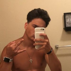 Meet your Posher, Johnny